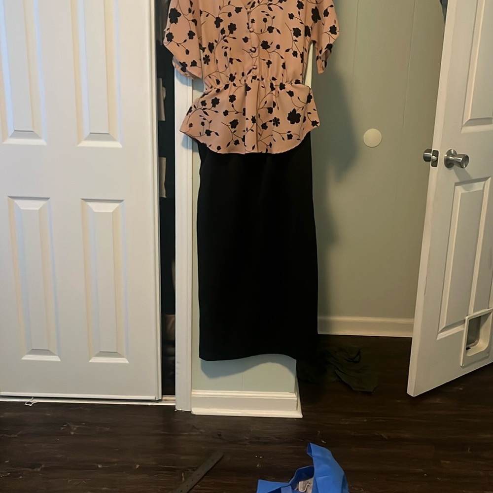 Blush and Black Floral Top With black maxi skirt and black heeled sandals